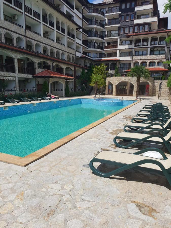 Apartments Amphora Sveti Vlas Exterior photo